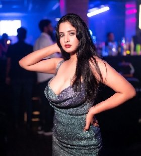 Roma Malhotra 26 years Lucknow VIP escort profile